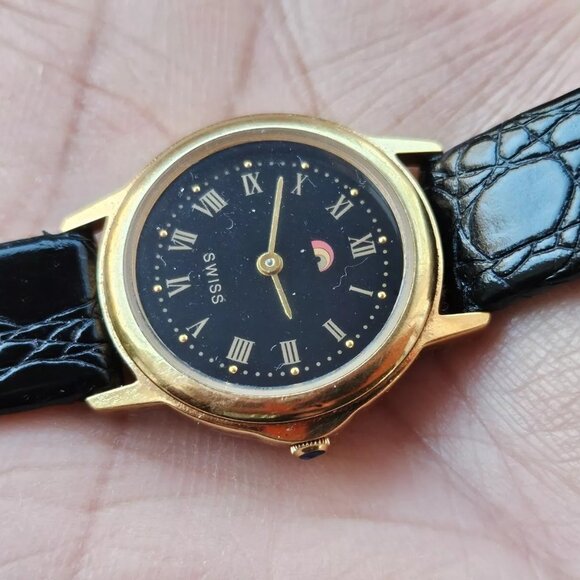 Helen Hurt'g Swiss Wristwatch Black Genuine Leather Band Analog 3ATM Women Watch - Picture 1 of 14